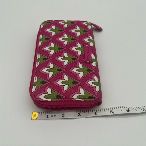 Vera Bradley Zip-Around Wallet – Pink & Green Geometric Pattern – RFID Large - Picture 6 of 6
